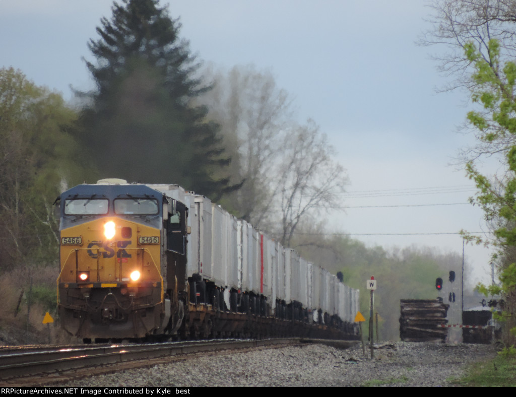 CSX 5466 on I002